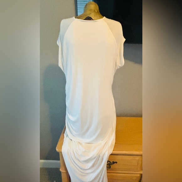White long ruching on one side cap sleeve dress - Picture 6 of 9